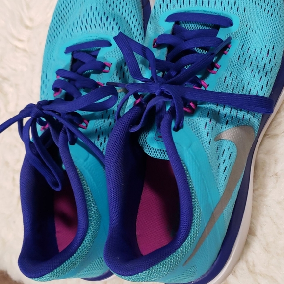 Women's Nike shoes 61/2 - Picture 6 of 7